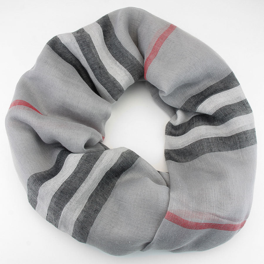 iLLASPARKZ Plaid Pattern Frayed Infinity Scarf