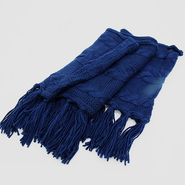iLLASPARKZ Acrylic Infinity Fringe Scarf