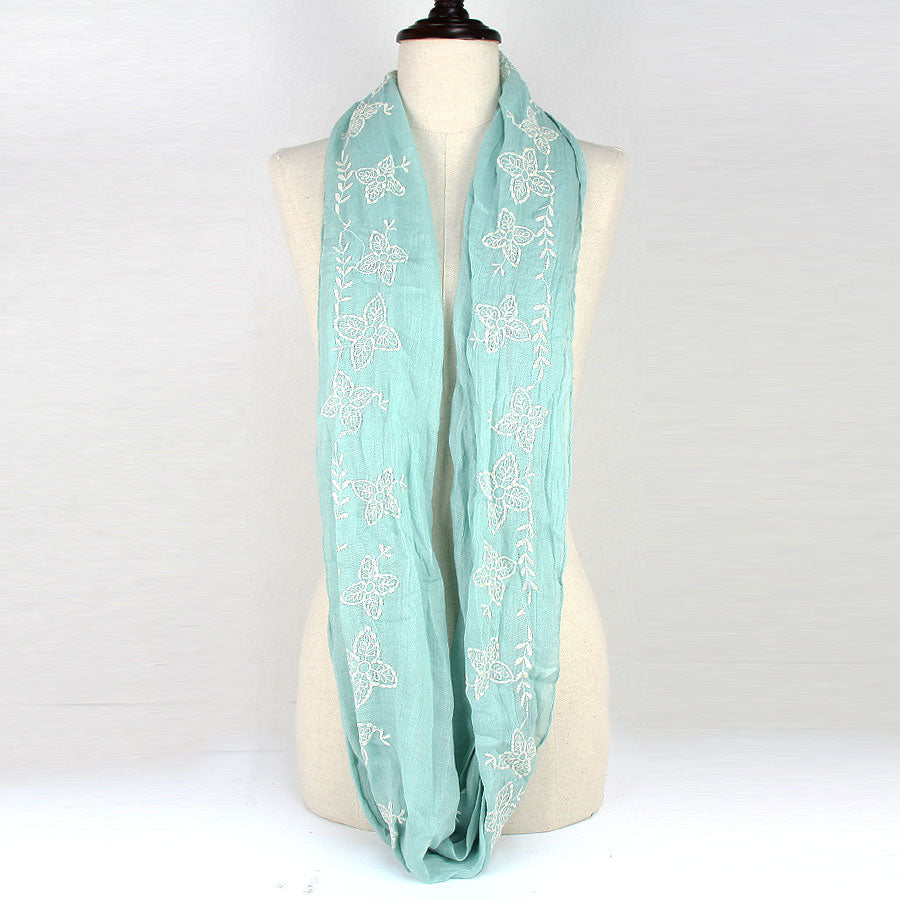 iLLASPARKZ Flower Viscose Infinity Scarf
