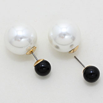 iLLASPARKZ Double Pearl Stud Earrings