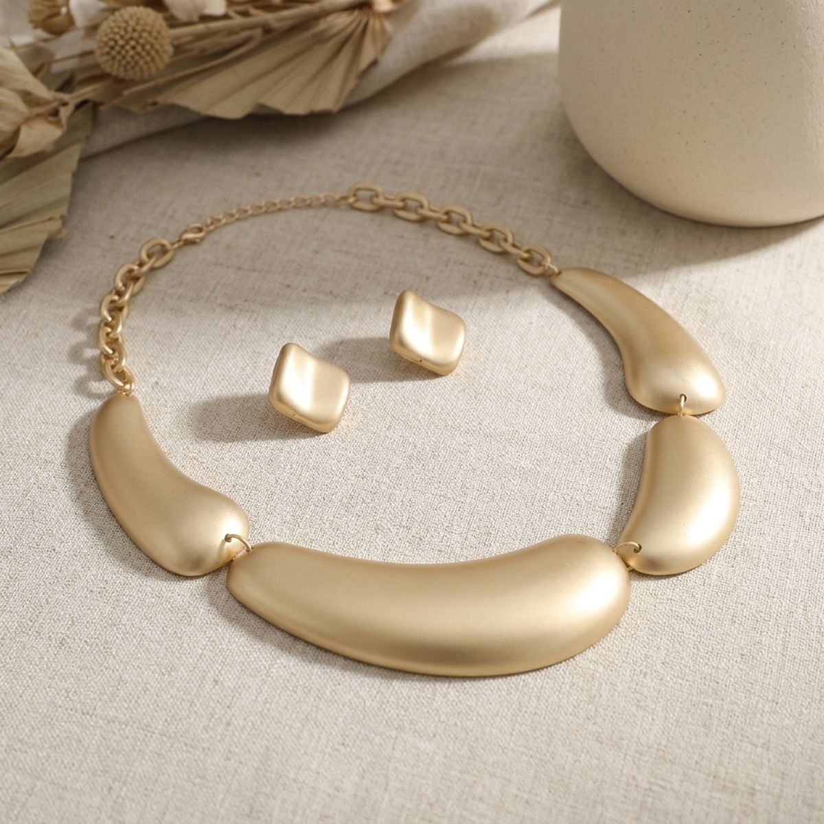 Matte Gold Collar Domed Industrial Link Necklace