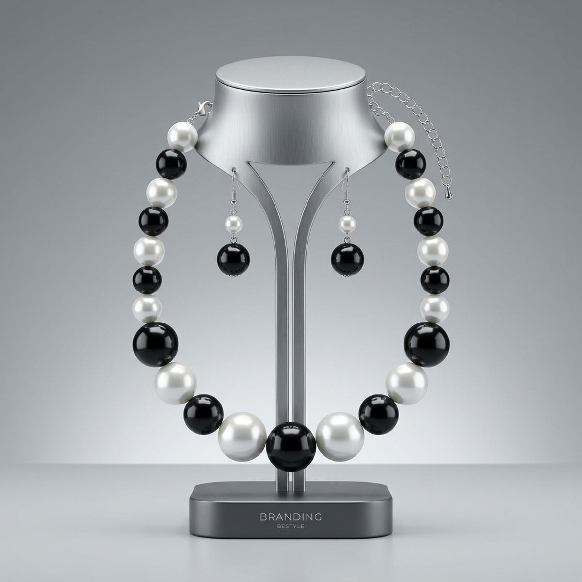 Black Bead White Pearl Chunky Graduated Necklace