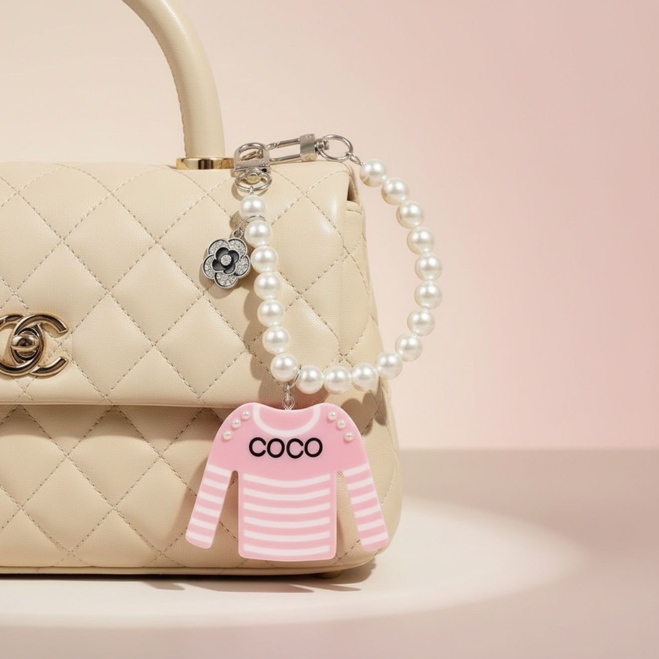 Keychain Pink White Stripe COCO Shirt Pearl Clip