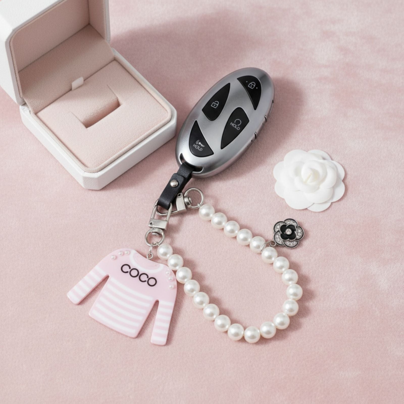 Keychain Pink White Stripe COCO Shirt Pearl Clip