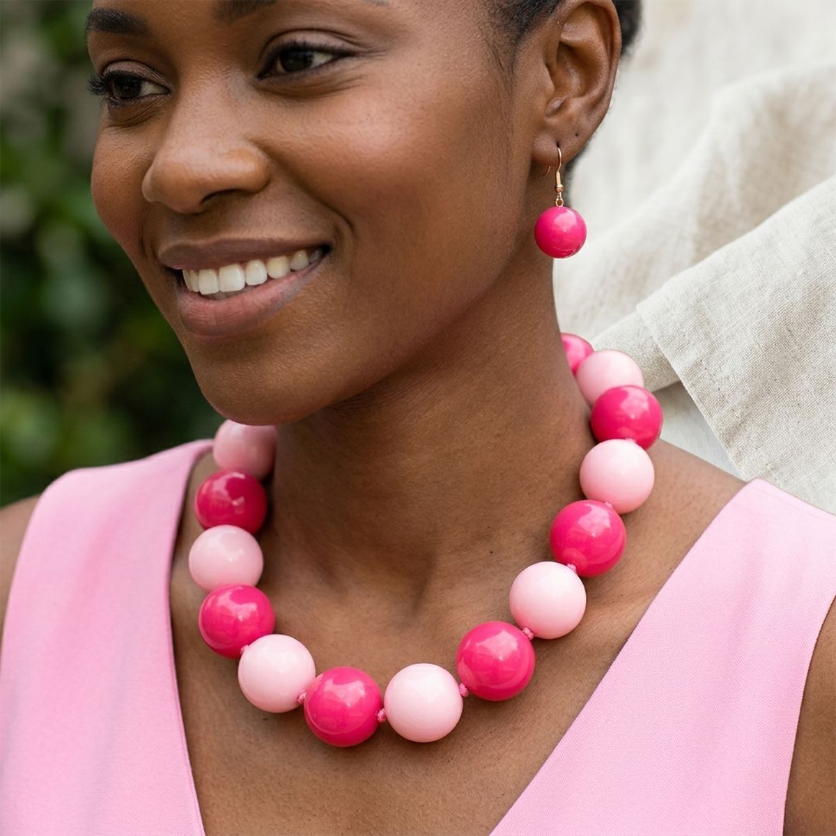 Mod Style Two Tone Pink Chunky Bead Necklace
