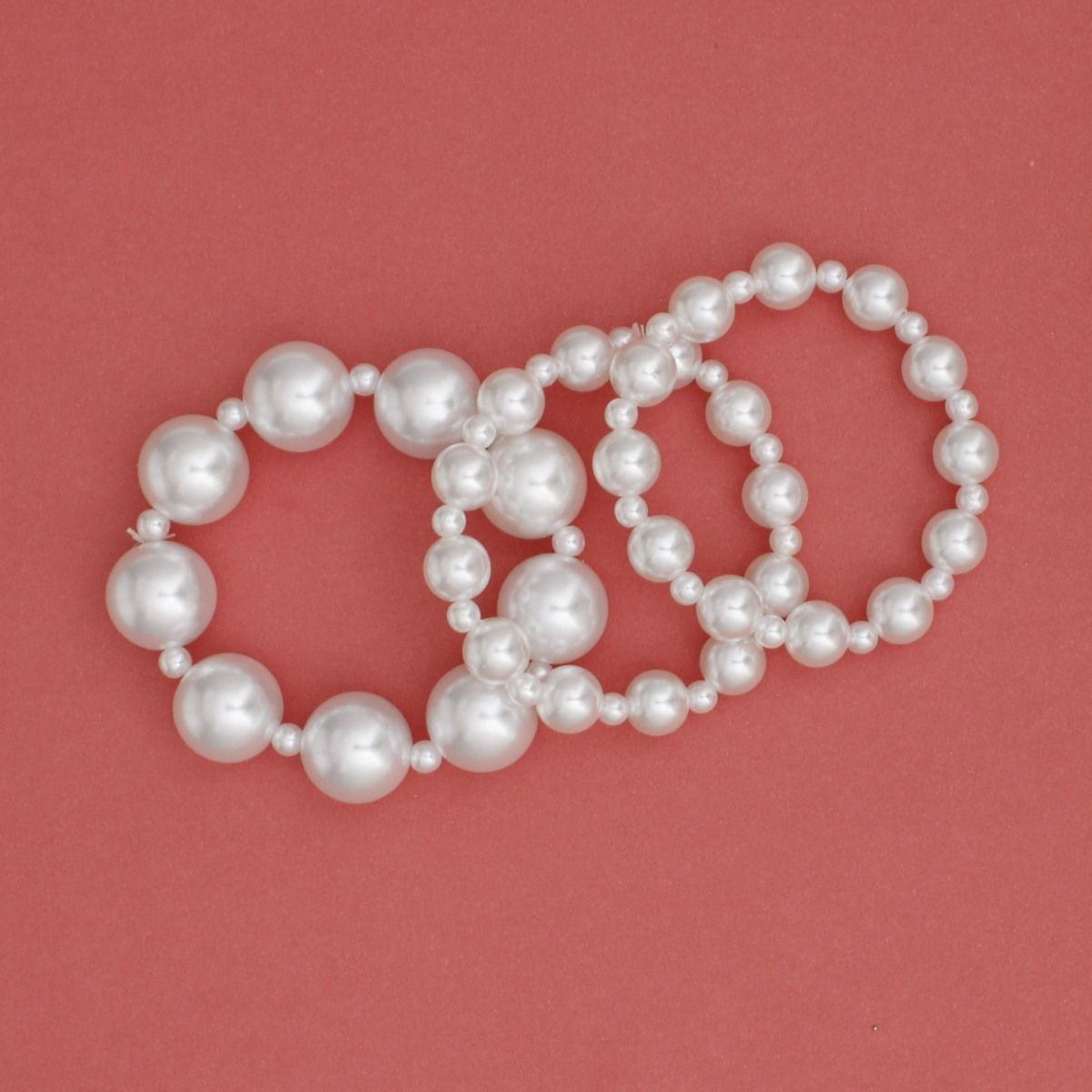 3 Pcs White Pearl Classic Coordinated Bracelet Set