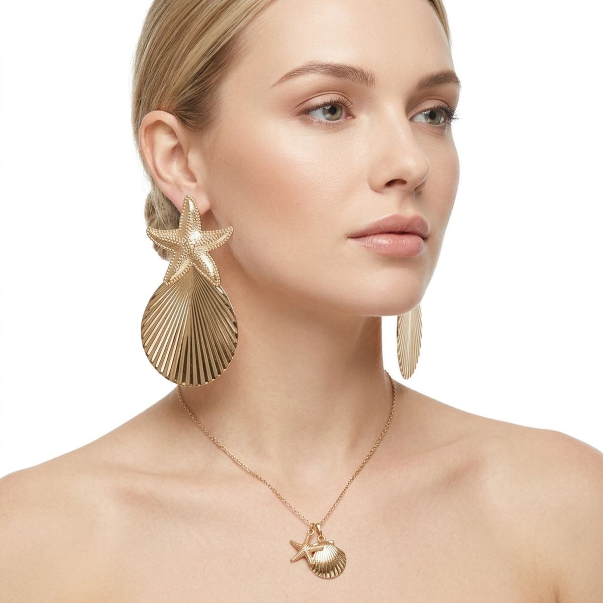Gold Starfish Ribbed Teardrop XL Stud Earrings