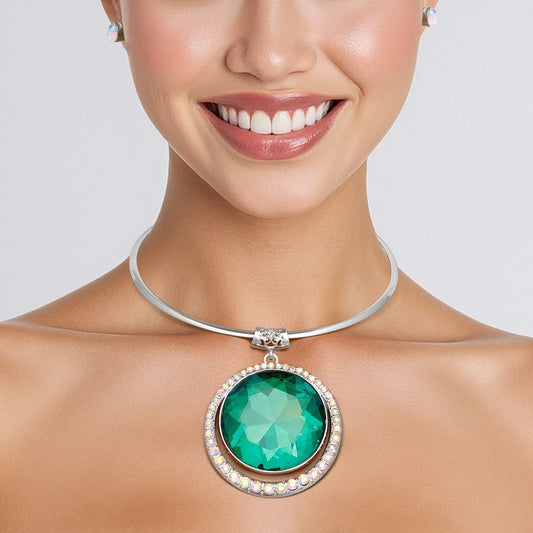 Choker Silver Formal Green Round Radiant Pendant