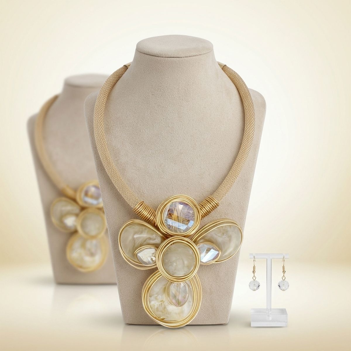 Creamy Ivory Flower Pendant Handmade Necklace