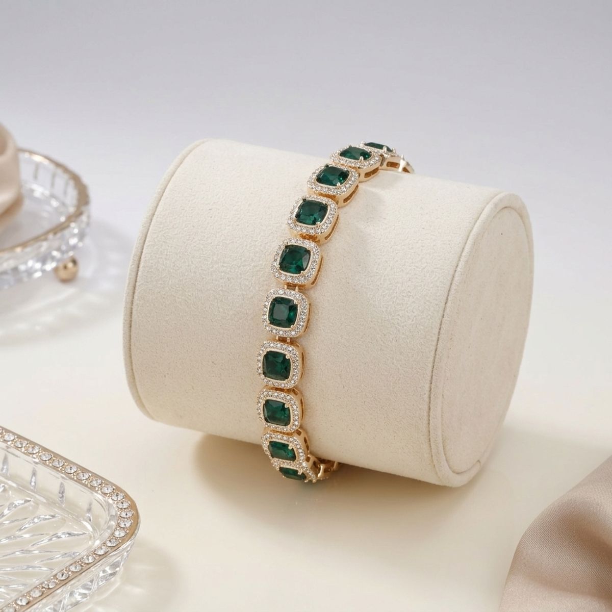 Tennis Green Cushion Cut Crystal Halo Luxe Bracelet